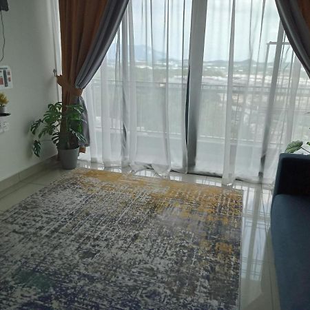 Fz Almyra Homestay كاجانغ المظهر الخارجي الصورة