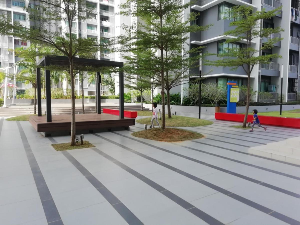 Fz Almyra Homestay كاجانغ المظهر الخارجي الصورة